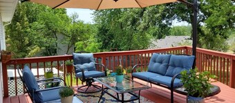 Smart home, entire Loft, 3  bedroom, 2 bath 