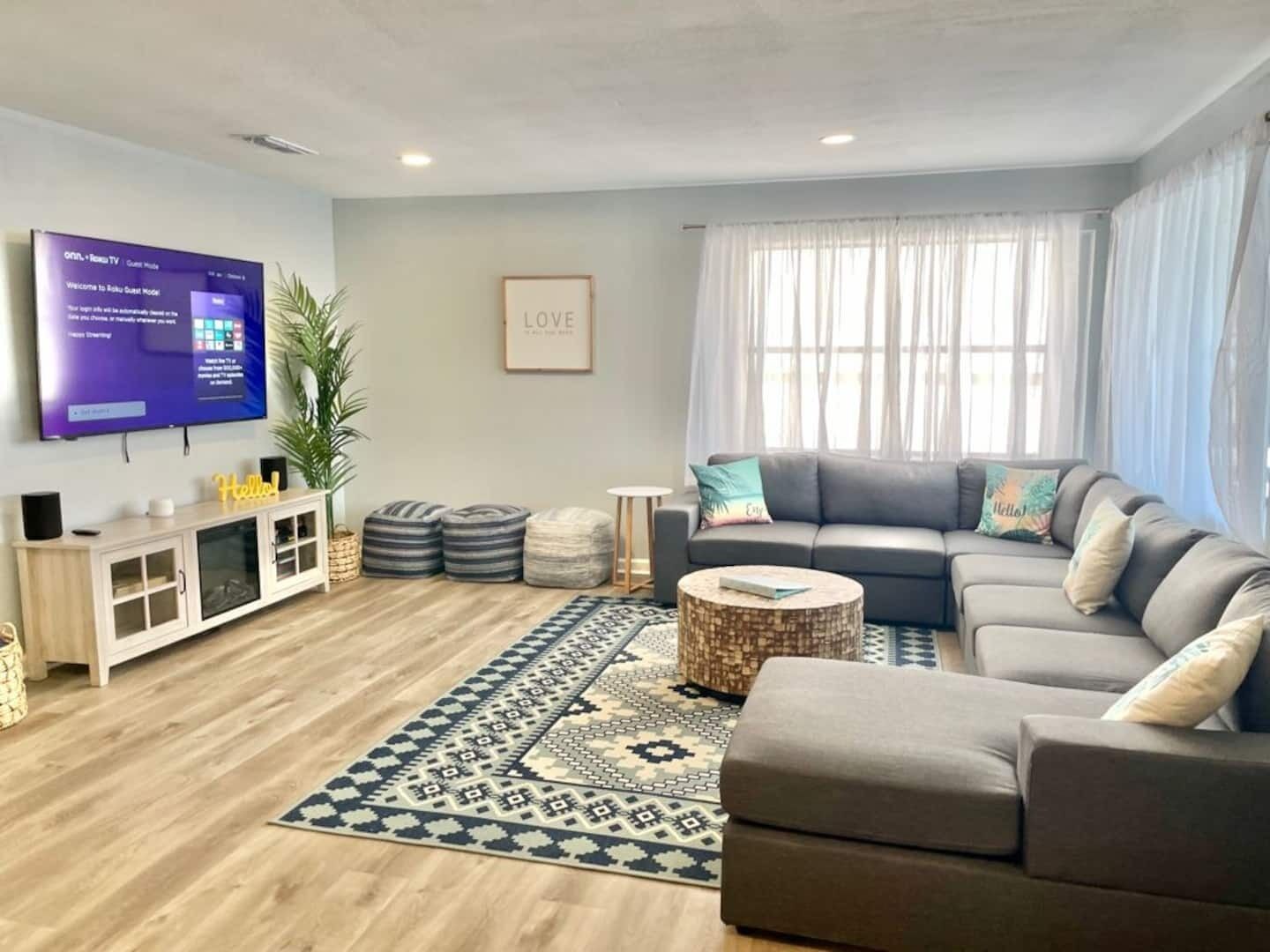 Televisión, oficina