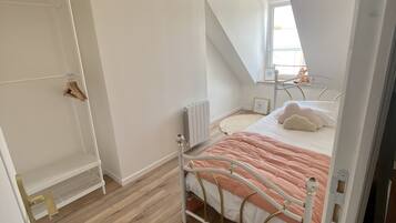 3 chambres, lit parapluie, Wi-Fi gratuit, draps fournis