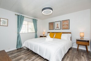 3 bedrooms, iron/ironing board, free WiFi, bed sheets - Casa Oasis Near the Colorado River (Bullhead City)