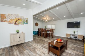 Interior - Casa Oasis Near the Colorado River (Bullhead City)