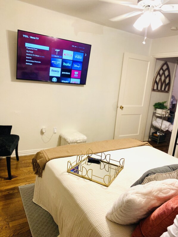 1 bedroom, WiFi - Entire home medical center turkey leg hut (Houston)