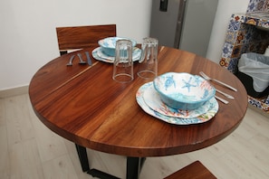 Habitación doble, 1 cama Queen size | Comedor