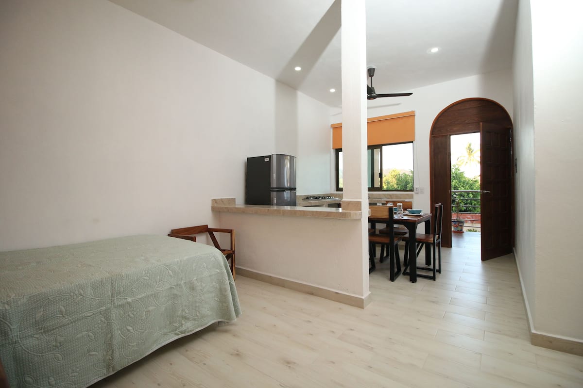 Double Room, 2 Katil Kelamin (Double) | Langsir/tirai gelap terus, Wi-fi percuma, cadar katil