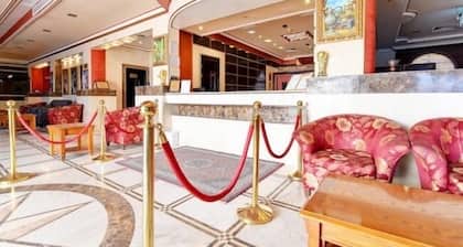 Almansour Grand Hotel