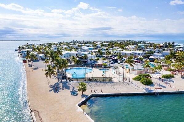 Outdoor pool, a heated pool