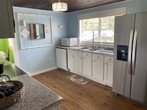Fridge, microwave, oven, stovetop - Bohemian Bike 2-BR Cottage in Downtown Inverness (Inverness)