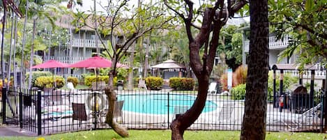 Alberca al aire libre