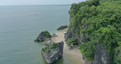 Borawan Island Resort by Cocotel
