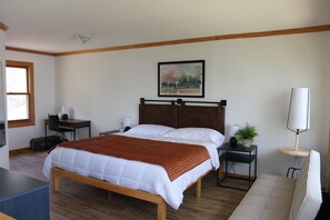 4 Schlafzimmer, Schreibtisch, kostenloses WLAN, Bettwäsche