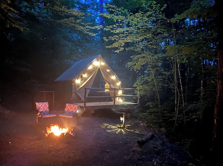 施設の敷地. Base Camp Glamping @ Hidden Ridge