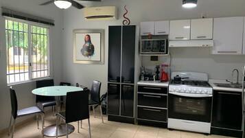 Microwave, oven, stovetop, coffee/tea maker