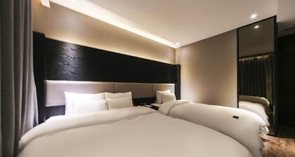 Frenchcode Hotel