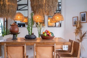 Basic Villa, Multiple Beds | Dining - Tropical Design, Private Villa, 3 BR, Umalas (Kerobokan)