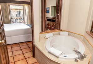Free toiletries, hair dryer, towels, soap - The Club at Hacienda del Mar (Cabo San Lucas)