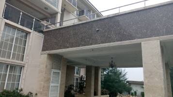 Room, 1 Bedroom, Smoking, Private Pool | Exterior