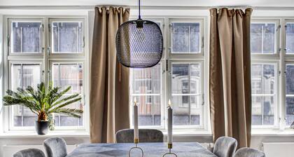 Sanders Regent - Treasured 3-bdr Apt With Terrace