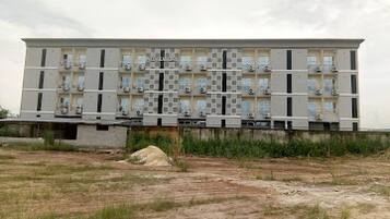 Room, 1 Bedroom, Accessible, Smoking | Exterior