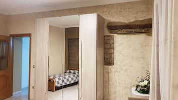 House, 1 Bedroom, Smoking, Balcony | 1 bedroom