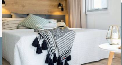 Cottage Eco House - Ideal for 4 People