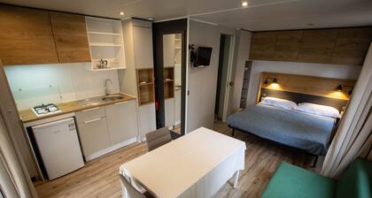 Eco House Romantic Vigna - Ideal for 2 Guests, in Alba