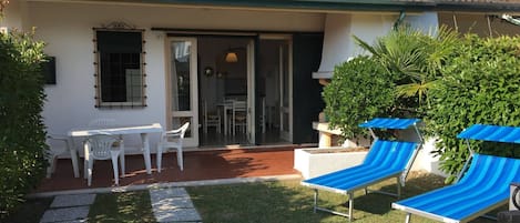 BBQ/picnic area