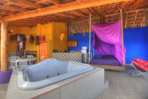 Apartment, 3 Schlafzimmer, barrierefrei | Terrasse/Patio