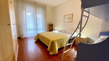Apartemen, 1 kamar tidur, balkon, pemandangan kolam renang | 2 kamar tidur