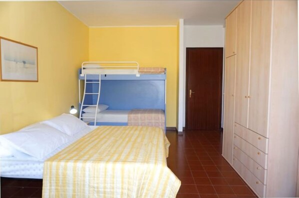 Appartement, 1 chambre, balcon, vue sur la piscine | 2 chambres