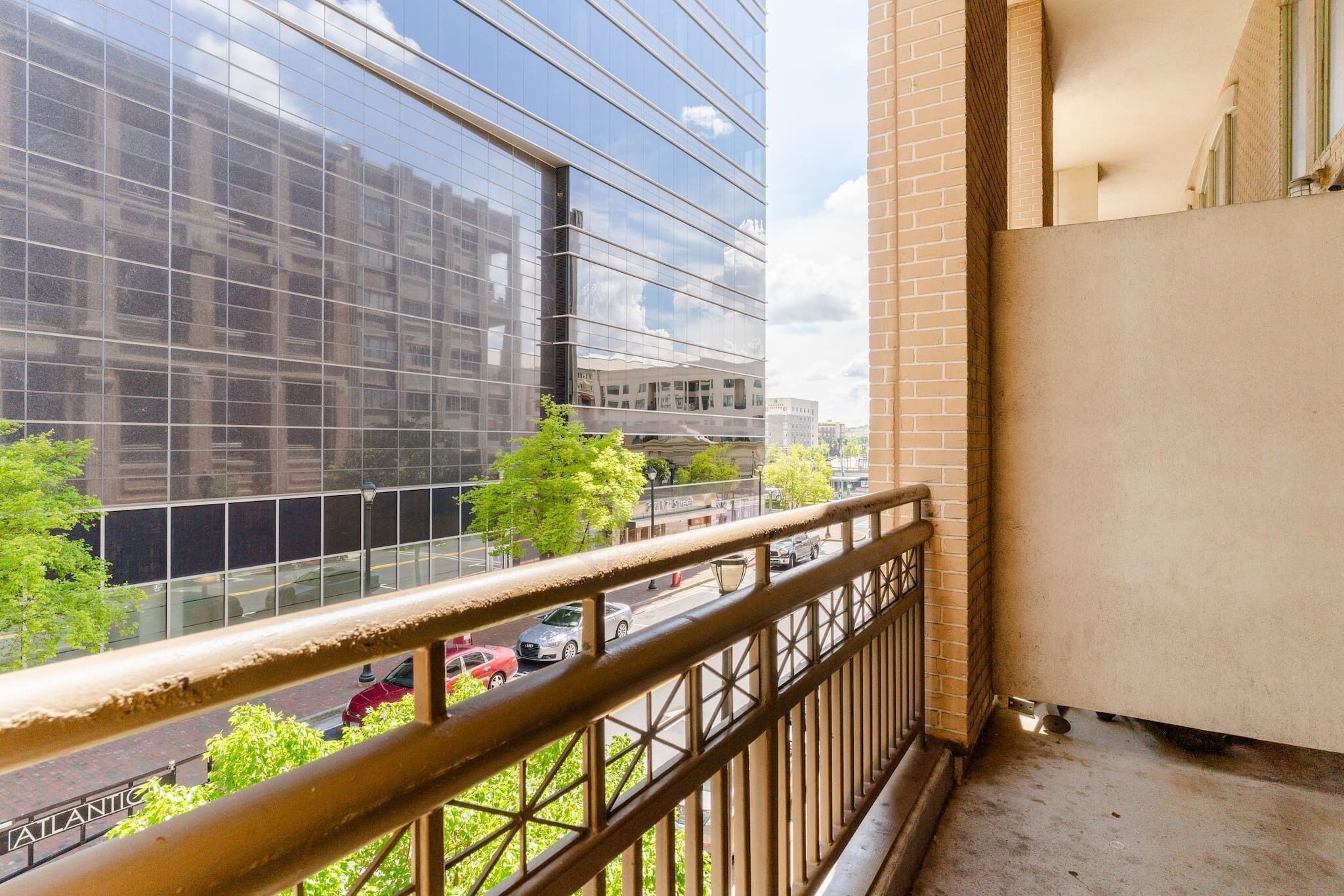 Loft, 2 Bedrooms, Balcony, City View | Property grounds