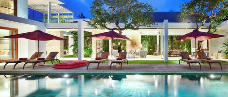 Vila (Casa Brio) | 5 quartos, cofres nos quartos, individualmente decorados