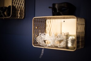 Interior detail - Suite de Luxe Avec Balnéo 50 Nuances au Coeur du Centre Ville de Caen (Caen)