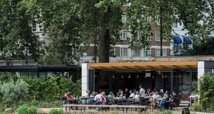 Sussex Gardens III by Onefinestay