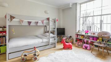 Departamento (3 Bedrooms) | 3 habitaciones y espacio para trabajar con laptop