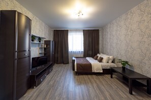 Basic Condo | 1 bedroom, blackout drapes, iron/ironing board, free WiFi