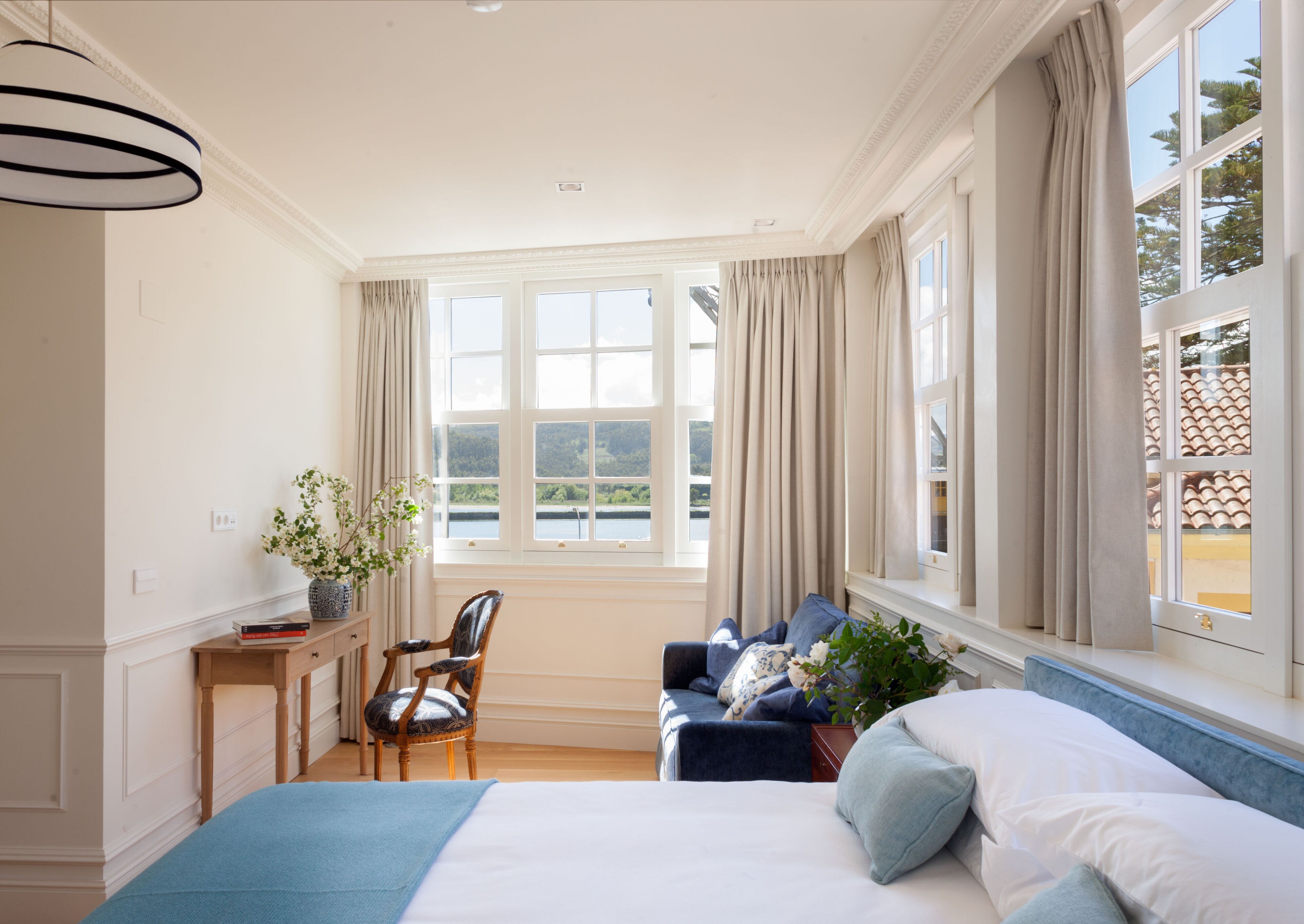 deluxe room | water view