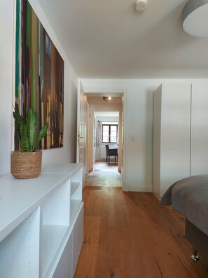 1 Schlafzimmer, Bügeleisen/Bügelbrett, Reisekinderbett, kostenloses WLAN