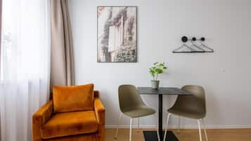 Appartement, 1 lit double (Passau Bahnhofstr | Single Suite M + ) | Coin séjour