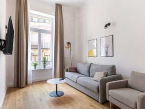 Suite, 1 soverom (XL) | Oppholdsområde | TV