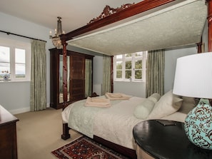 Cottage | 1 bedroom, individually decorated, individually furnished, free WiFi - The Butlers Quarters (Much Wenlock)