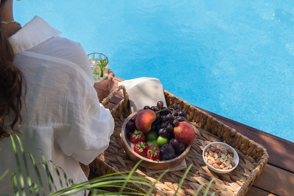 Piscine extérieure (ouverte en saison)
