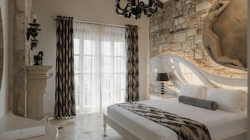 1 bedroom, minibar, in-room safe, individually decorated