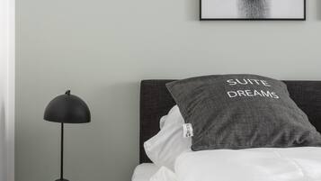 Free WiFi, bed sheets
