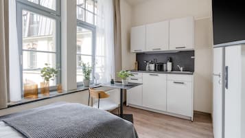 Single Suite | Private kitchen | Electric kettle