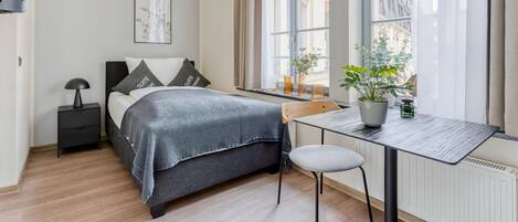 Single Suite | 免费 WiFi、床单