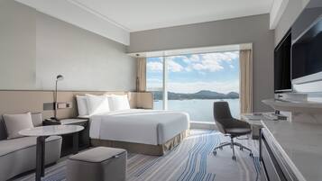 1 habitación, cubrecamas y minibar con artículos gratuitos