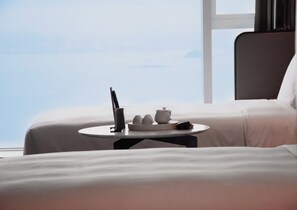 Couette en duvet d'oie, articles gratuits dans le mini-bar