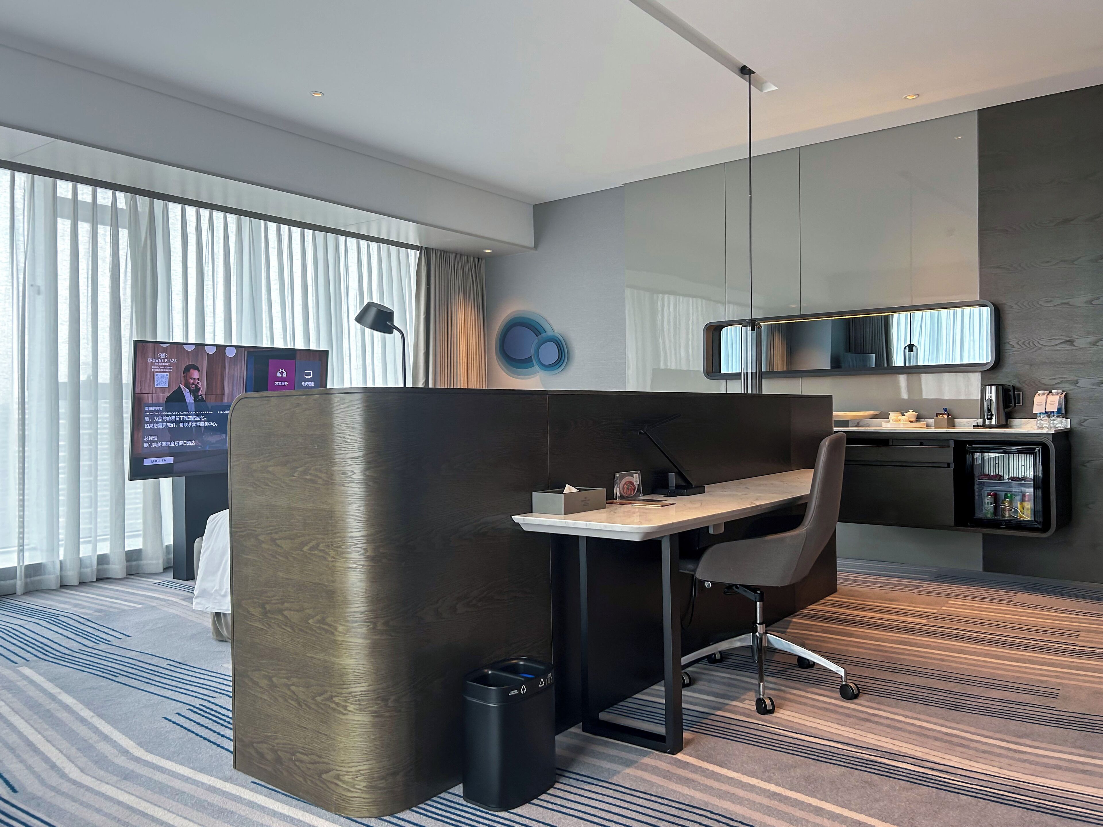 Down duvets, free minibar, in-room safe, desk