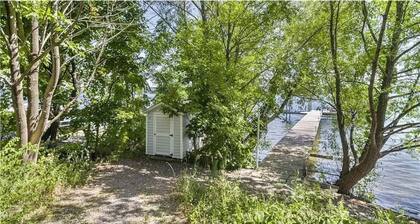 Charming 4-Season Cayuga Lake House near Sheldrake Point!!