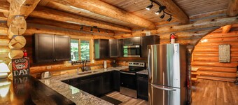 Full Log House Near Golf Course & UTV/Snowmobile Trails